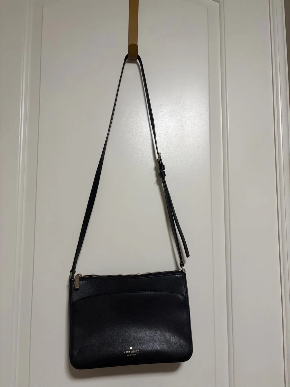 ♠️ kate spade NY Adel Medium Black Leather Crossbody ♠️ Spade Charm♠️